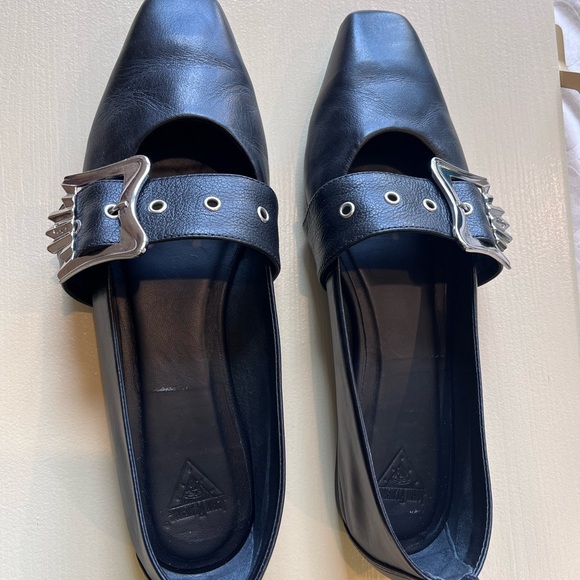 John Fluevog Vogettes Misty Slip-on Mary Jane Flats w/ Silver Buckles, Sz 10 - Picture 9 of 12